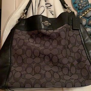Medium Coach purse